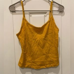 Wild Fable women’s size M yellow cropped tank top.